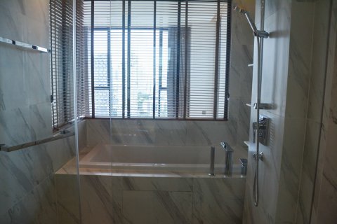 Condominio de 2 dormitorios en Bangkok, Tailandia № 66020 - foto 15