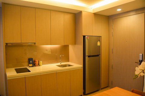 Condominio de 1 dormitorio en Bangkok, Tailandia № 66019 - foto 5