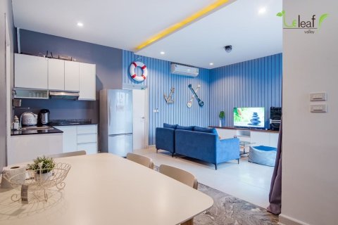 Chalet de 3 dormitorios en Hua Hin, Tailandia № 155833 - foto 8