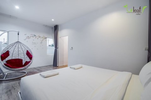 Chalet de 3 dormitorios en Hua Hin, Tailandia № 155833 - foto 6