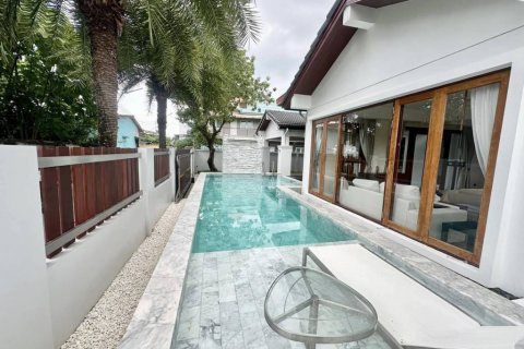Villa in Phuket, Thailand 4 Schlafzimmer № 116970