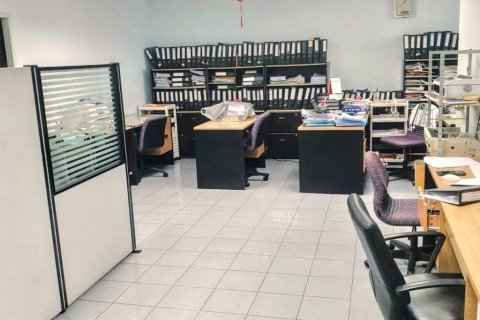 Oficina 251.4 m2 en Bang Na, Bangkok, Tailandia № 116972 - foto 5