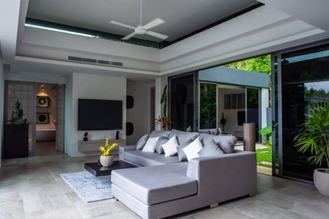 Casa de 4 dormitorios en Phuket, Tailandia № 180954 - foto 11