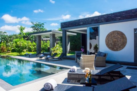 Casa de 4 dormitorios en Phuket, Tailandia № 180954 - foto 27