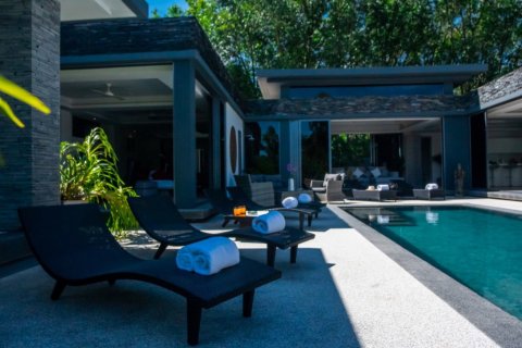 Casa de 4 dormitorios en Phuket, Tailandia № 180954 - foto 7