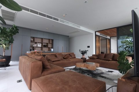 Condo in Bangkok, Thailand, 3 bedrooms № 180959