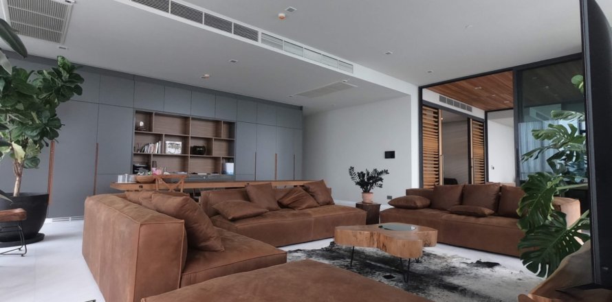 Condominio de 3 dormitorios en Bangkok, Tailandia № 180959