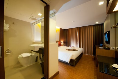 Local comercial 1300 m2 en Bangkok, Tailandia № 180956 - foto 15