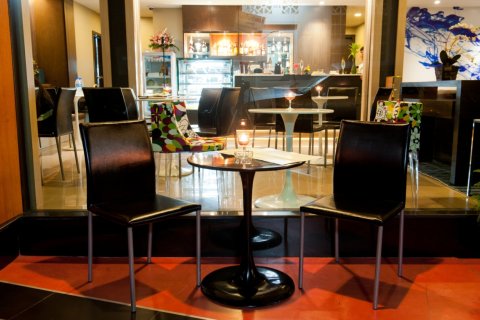 Local comercial 1300 m2 en Bangkok, Tailandia № 180956 - foto 4