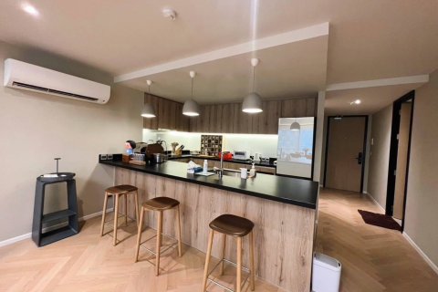 Ático de 4 dormitorios en Bangkok, Tailandia № 180383 - foto 11