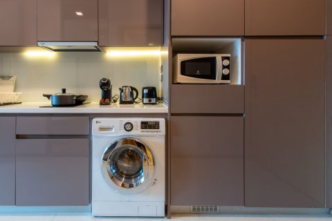 Estudio en el condominio en Watthana, Bangkok, Tailandia № 146192 - foto 4