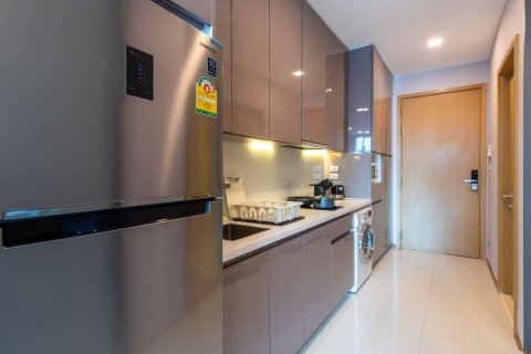 Estudio en el condominio en Watthana, Bangkok, Tailandia № 146192 - foto 13