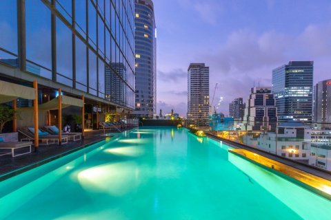 Condominio de 2 dormitorios en Bangkok, Tailandia № 65775 - foto 4