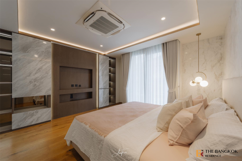 Casa de 3 dormitorios en Bangkok, Tailandia № 220659 - foto 5