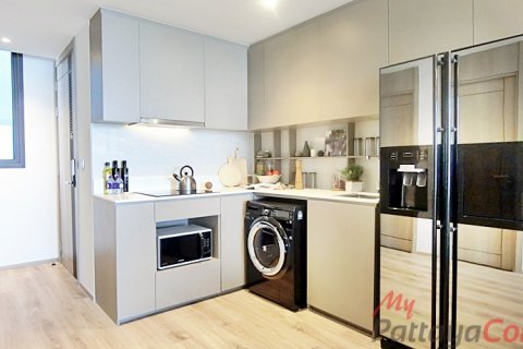 Condo à Bang Lamung, Thaïlande, 2 chambres  № 32455 - photo 3