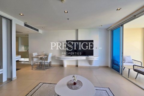 Condo in Pattaya, Thailand, 1 bedroom № 198277 - photo 4