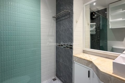 Estudio en el condominio en Bang Lamung, Tailandia № 205082 - foto 13