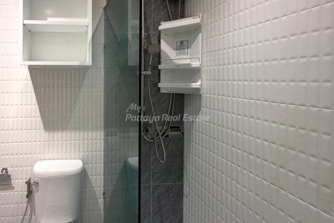Estudio en el condominio en Bang Lamung, Tailandia № 205082 - foto 10