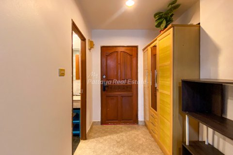 Estudio en el condominio en Bang Lamung, Tailandia № 205078 - foto 2