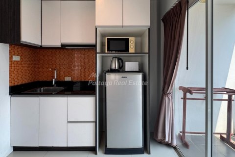 Estudio en el condominio en Bang Lamung, Tailandia № 205083 - foto 5