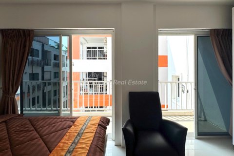 Estudio en el condominio en Bang Lamung, Tailandia № 205083 - foto 3