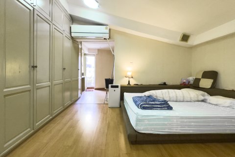 Eigentumswohnung in Watthana, Bangkok, Thailand, 4 Schlafzimmer  № 201194 - Foto 2