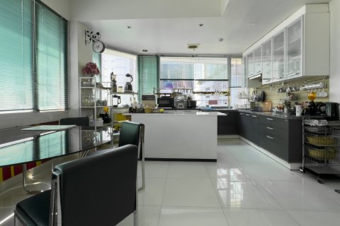 Eigentumswohnung in Watthana, Bangkok, Thailand, 4 Schlafzimmer  № 201194 - Foto 4