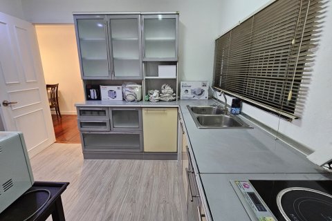 Condo à Watthana, Bangkok, Thaïlande, 2 chambres № 201195 - photo 10