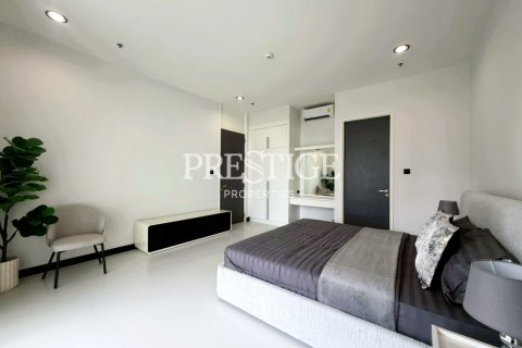 Condo in Pattaya, Thailand, 2 bedrooms № 197486 - photo 17