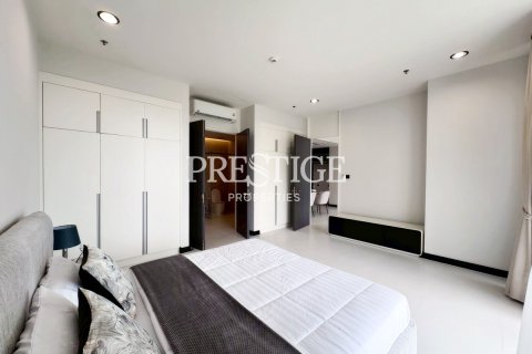 Condo in Pattaya, Thailand, 2 bedrooms № 197486 - photo 12