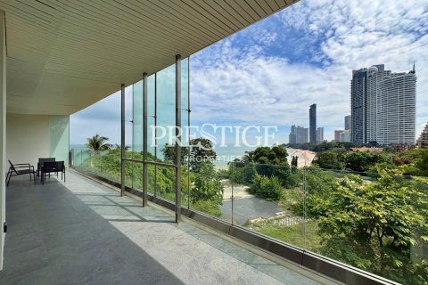 Condo in Pattaya, Thailand, 2 bedrooms № 197486 - photo 19