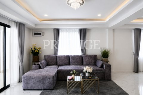 บ้านในพัทยา, ประเทศไทย 5 ห้องนอน № 197483 - รูปถ่าย 3