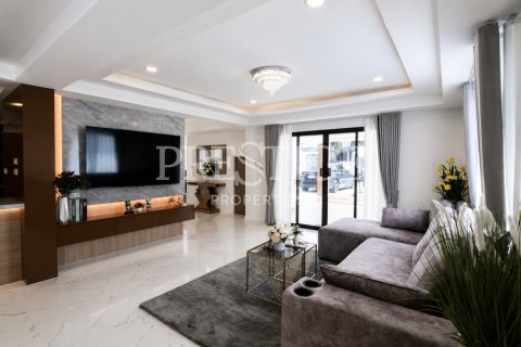 บ้านในพัทยา, ประเทศไทย 5 ห้องนอน № 197483 - รูปถ่าย 4