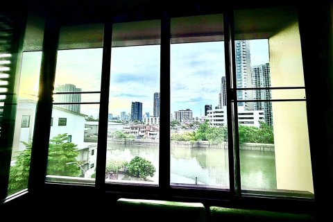 Adosado de 3 dormitorios en Bangkok, Tailandia № 180333 - foto 23