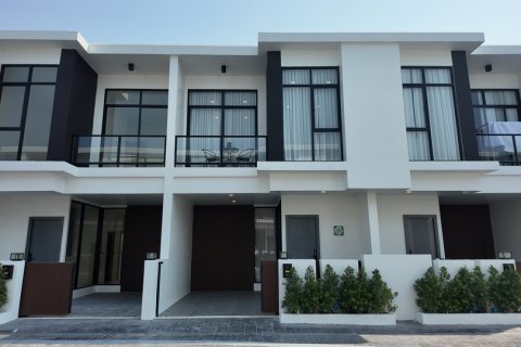 Villa à Pattaya, Thaïlande 4 chambres № 233034