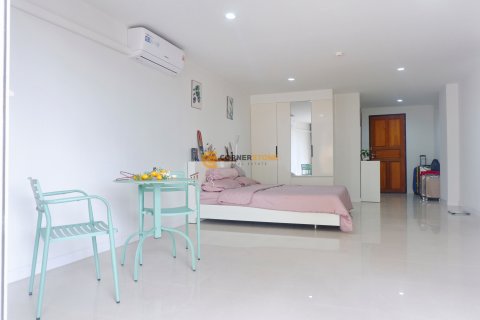 Studio in the Condo on Jomtien Beach, Pattaya, Thailand № 233031 - photo 13