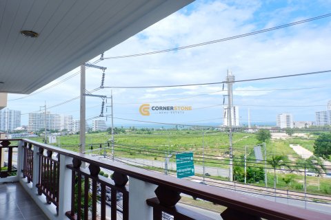 Studio in the Condo on Jomtien Beach, Pattaya, Thailand № 233031 - photo 5