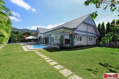 Villa in Kamala, Thailand 5 Schlafzimmer № 193802