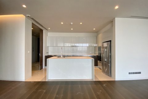 Condominio de 3 dormitorios en Bangkok, Tailandia № 143762 - foto 2
