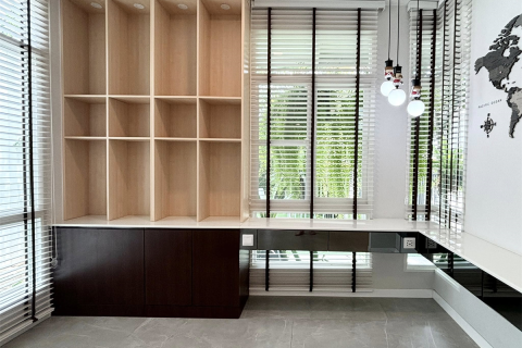 Haus in Bangkok, Thailand 4 Schlafzimmer № 189145 - Foto 3