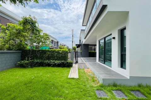 Haus in Bangkok, Thailand 4 Schlafzimmer № 189148 - Foto 9