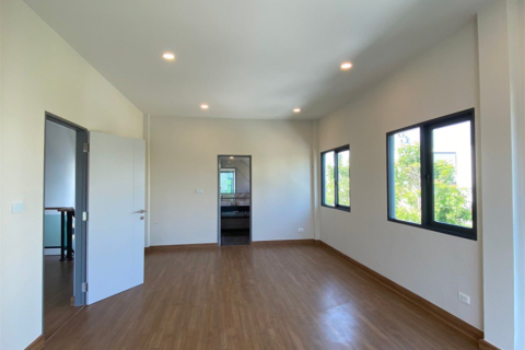 Haus in Bangkok, Thailand 4 Schlafzimmer № 189148 - Foto 4