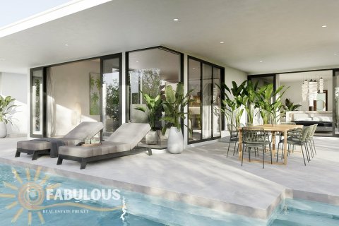 Villa in Bang Tao, Thailand 3 bedrooms № 179416 - photo 2