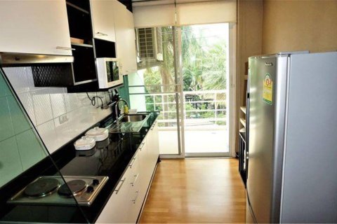 Condominio de 2 dormitorios en Bangkok, Tailandia № 205304 - foto 2