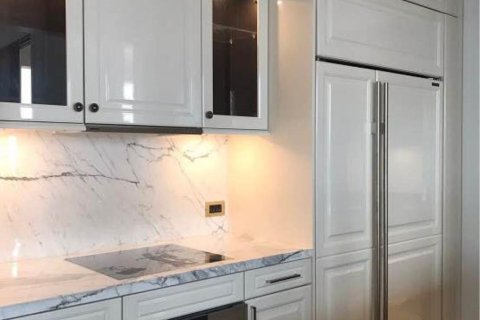 Condominio de 3 dormitorios en Pathum Wan, Bangkok, Tailandia № 205308 - foto 10