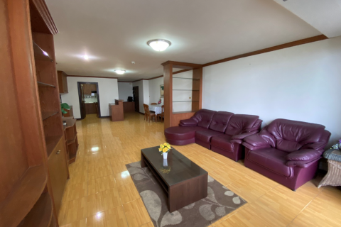 Condominio de 2 dormitorios en Watthana, Bangkok, Tailandia № 71564 - foto 3