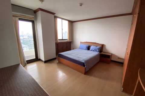 Condominio de 2 dormitorios en Watthana, Bangkok, Tailandia № 71564 - foto 9