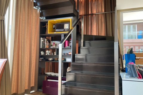 Dúplex de 2 dormitorios en Bang Phlat, Bangkok, Tailandia № 71566 - foto 6
