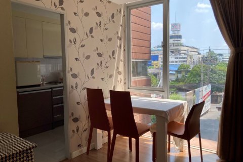 Dúplex de 2 dormitorios en Bang Phlat, Bangkok, Tailandia № 71566 - foto 3