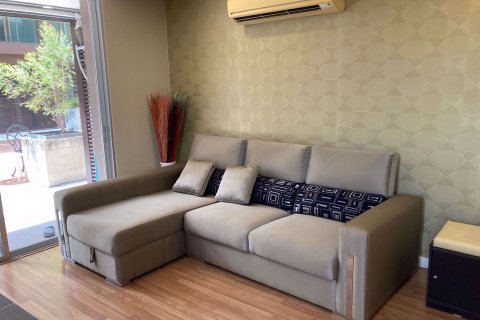 Dúplex de 2 dormitorios en Bang Phlat, Bangkok, Tailandia № 71566